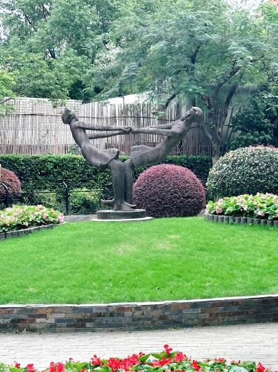 1698043510275406fUIL.png C12.png