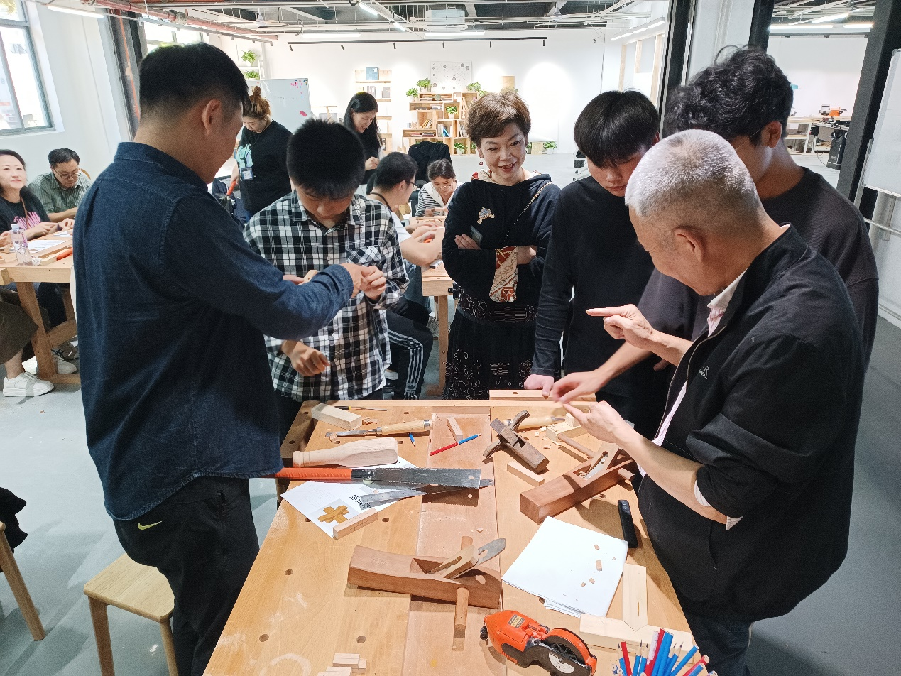 169958250898859837iB.png 传承7.png